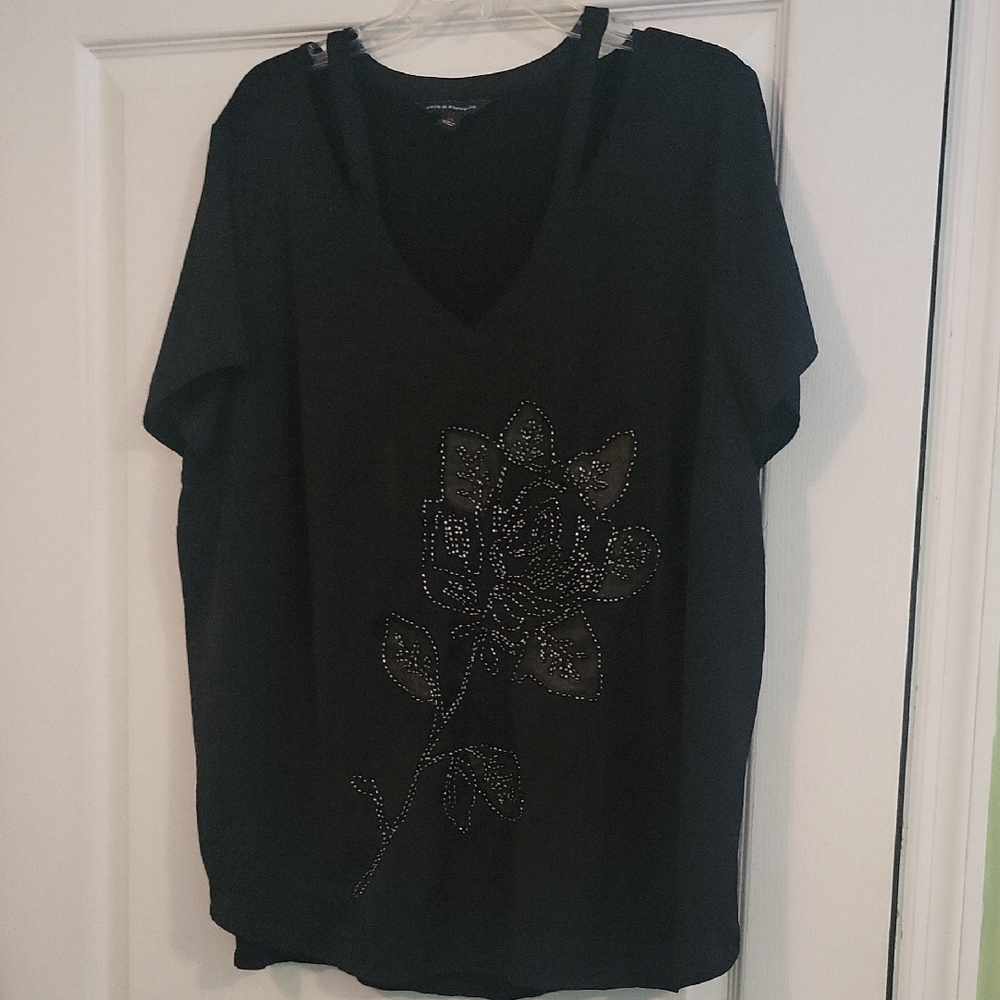 Rock & Republic Black V-Neck Tee with Studded Floral Design